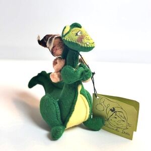 Vintage 1982 Annalee Mobilitee Dolls Green Dragon with Elf Rider Hand Painted 6"
